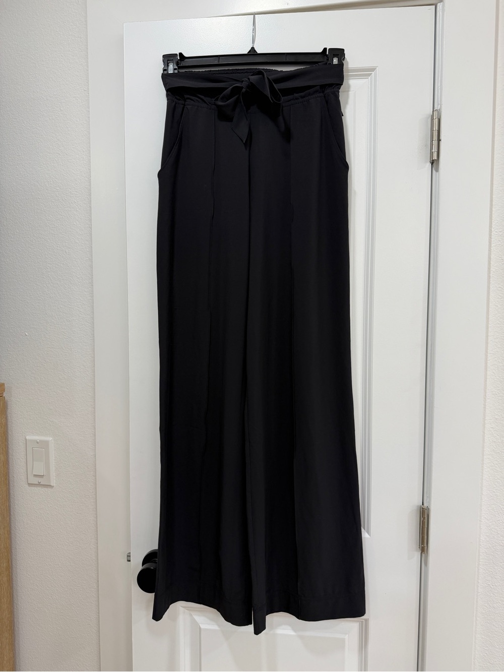 lululemon athletica Black Tie-Waist Wide Leg Pants
